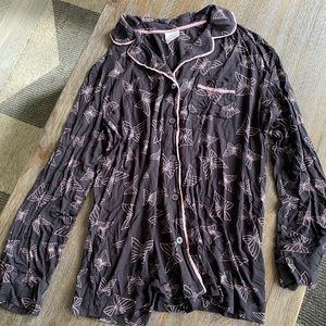 Soma pajama top